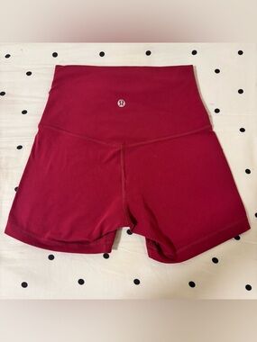lululemon Align High-Rise 4'' Shorts Size 2 in Magenta Smoke